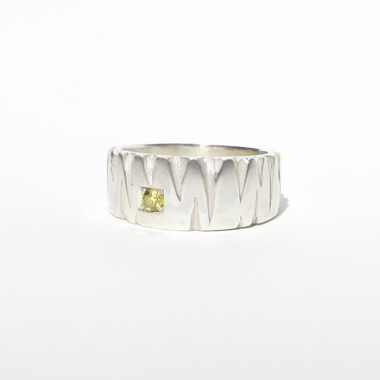 Silver Benbulben ring with yellow diamond