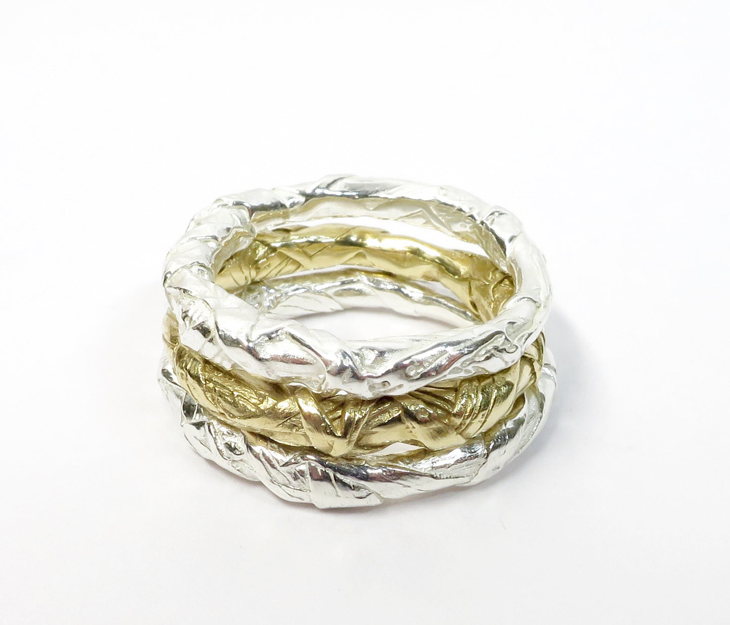 Woven ring silver